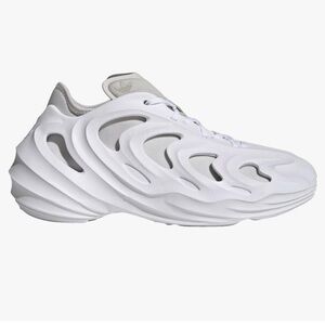 Adidas Adifom Q sneakers size 5